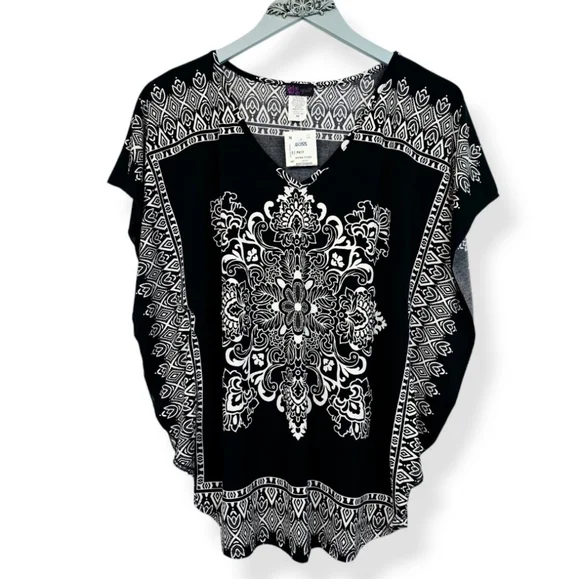 Agenda Black & White Graphic Mandala Top Dolman Sleeves Size - Medium - NEW - Picture 1 of 5